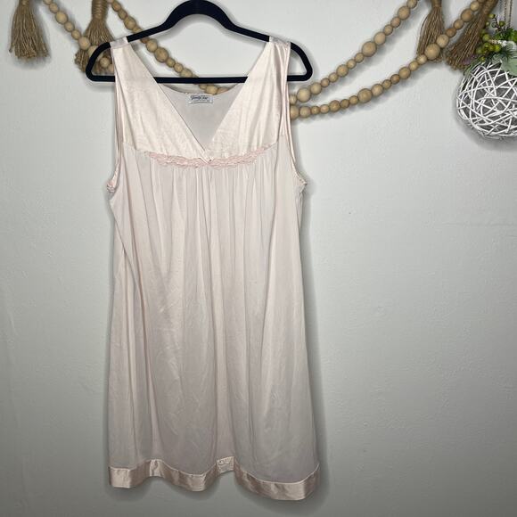 Vintage Vanity Fair Light Pink Night Slip Dress PJ Gown Nightie - Picture 1 of 4